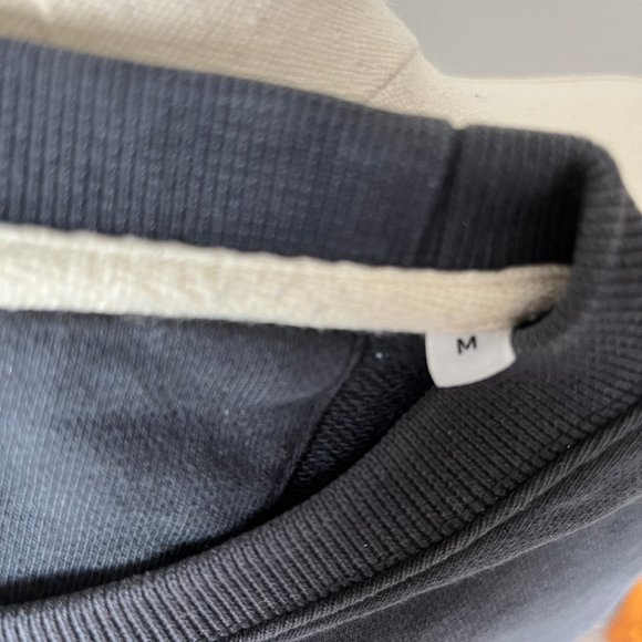 Saturday's New York City Crewneck Graphic Sweatshirt - Picture 5 of 5